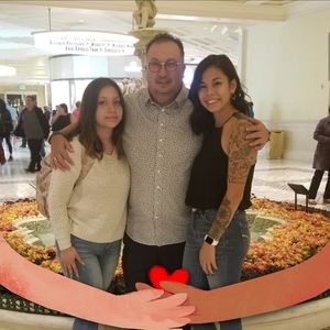 Meet your Posher, Ray